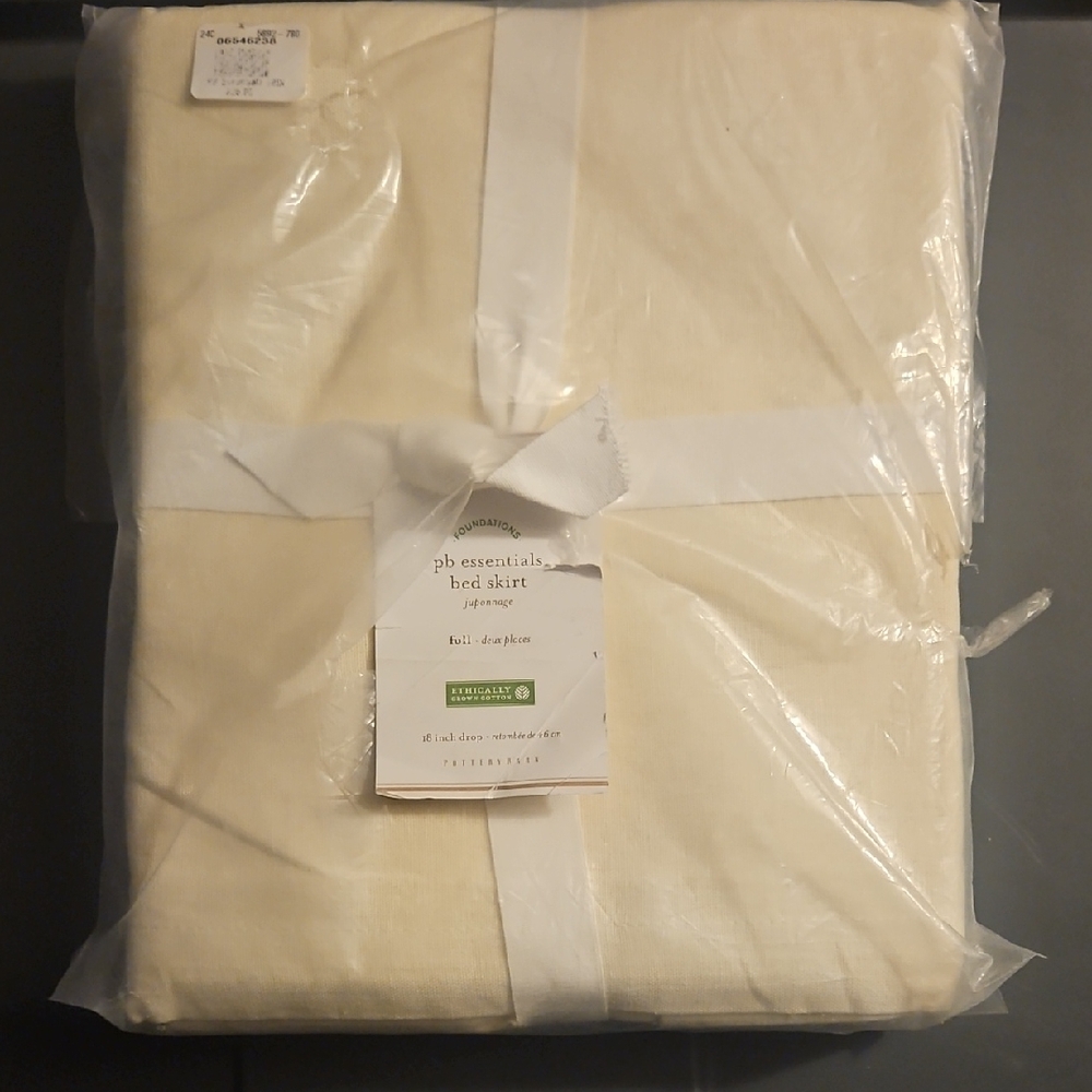 Essentials Cream Bed Skirt